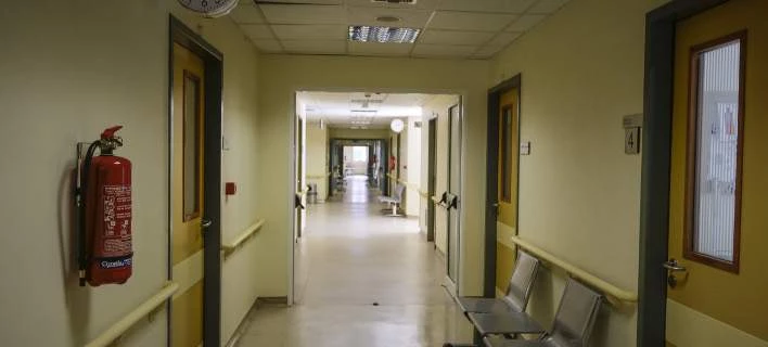 Επιδείνωση παρουσίασε τραυματίας από την πυρκαγιά – Διασωληνώθηκε και μεταφέρθηκε στην εντατική